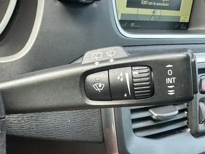 Volvo V40 - Thumbnail 21