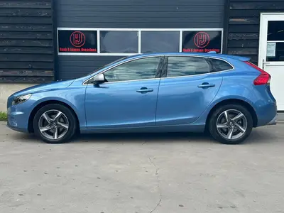 Volvo V40 - Thumbnail 7