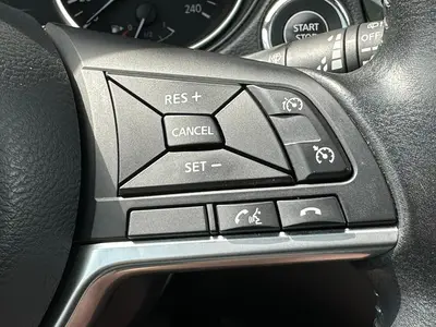 Nissan QASHQAI - Thumbnail 24