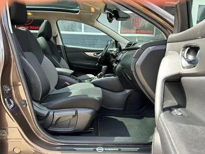 Nissan QASHQAI - Thumbnail 10