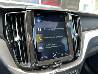 Volvo XC60 - Thumbnail 17