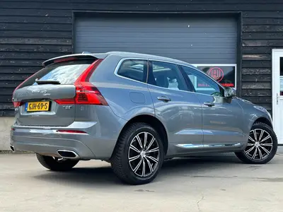 Volvo XC60 - Thumbnail 4