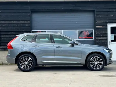 Volvo XC60 - Thumbnail 8