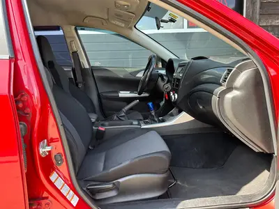 Subaru Impreza - Thumbnail 11