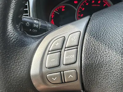 Subaru Impreza - Thumbnail 20