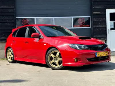 Subaru Impreza - Thumbnail 3