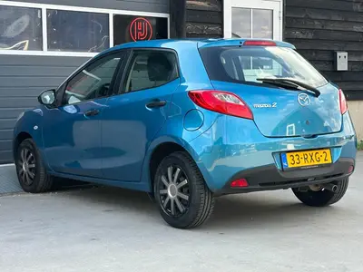 Mazda 2 - Thumbnail 27