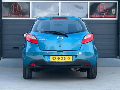 Mazda 2 - Thumbnail 7