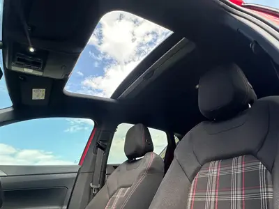 Volkswagen Polo - Thumbnail 14