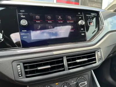 Volkswagen Polo - Thumbnail 22