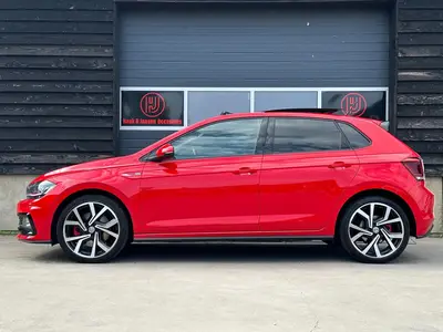 Volkswagen Polo - Thumbnail 8