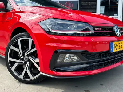 Volkswagen Polo - Thumbnail 10