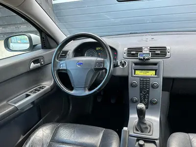 Volvo V50 - Thumbnail 14