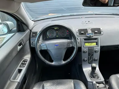 Volvo V50 - Thumbnail 15