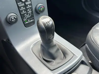 Volvo V50 - Thumbnail 18