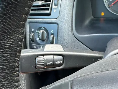 Volvo V50 - Thumbnail 19