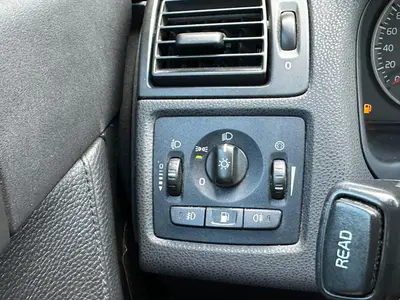 Volvo V50 - Thumbnail 23