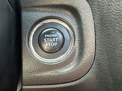 Suzuki Vitara - Thumbnail 26