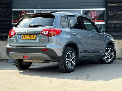 Suzuki Vitara - Thumbnail 4