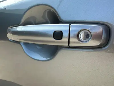 Suzuki Vitara - Thumbnail 35