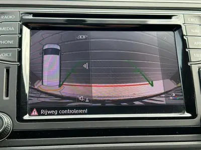 Volkswagen Transporter Caravelle - Thumbnail 18