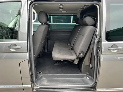 Volkswagen Transporter Caravelle - Thumbnail 27