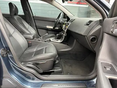 Volvo V50 - Thumbnail 11