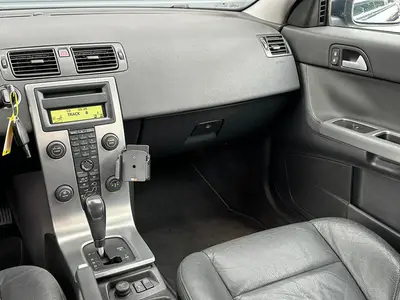 Volvo V50 - Thumbnail 13