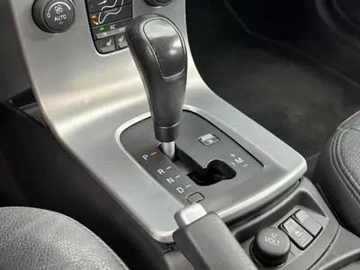 Volvo V50 - Thumbnail 26