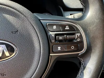 Kia Niro - Thumbnail 21