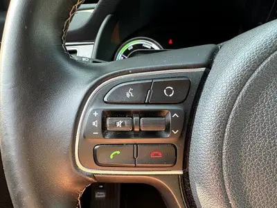 Kia Niro - Thumbnail 22