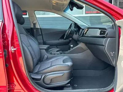 Kia Niro - Thumbnail 10