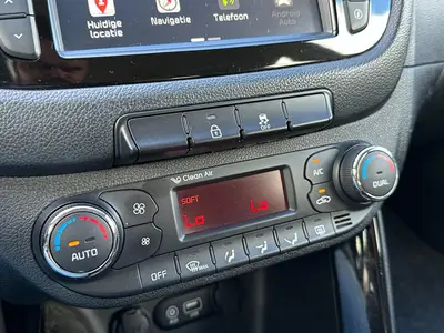 Kia cee'd - Thumbnail 21