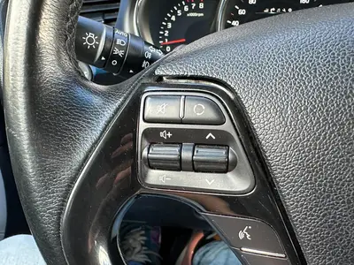 Kia cee'd - Thumbnail 26