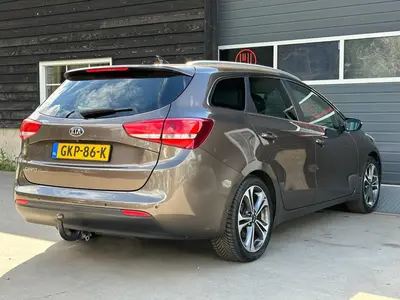 Kia cee'd - Thumbnail 37