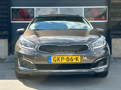 Kia cee'd - Thumbnail 6