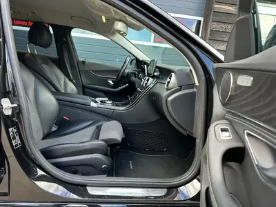 Mercedes-Benz C-Klasse - Thumbnail 11