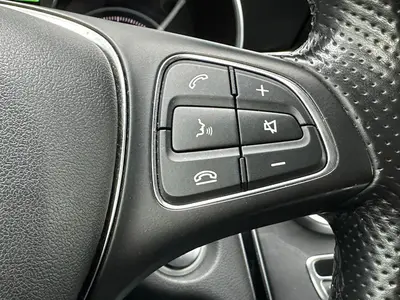 Mercedes-Benz C-Klasse - Thumbnail 19