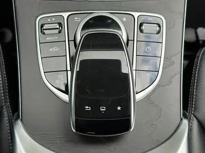 Mercedes-Benz C-Klasse - Thumbnail 26