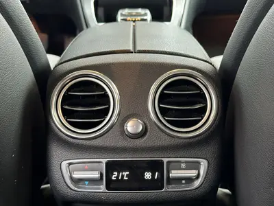 Mercedes-Benz C-Klasse - Thumbnail 27