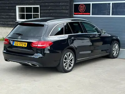 Mercedes-Benz C-Klasse - Thumbnail 30