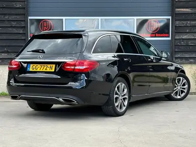 Mercedes-Benz C-Klasse - Thumbnail 32