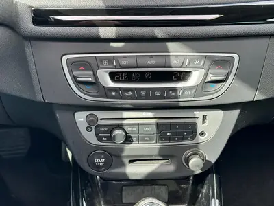 Renault Mégane Estate - Thumbnail 18