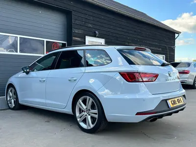 SEAT León ST - Thumbnail 33