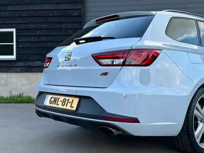 SEAT León ST - Thumbnail 35