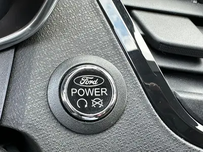 Ford Fiesta - Thumbnail 21