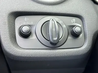 Ford Fiesta - Thumbnail 26