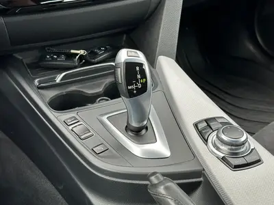 BMW 3 Serie - Thumbnail 25