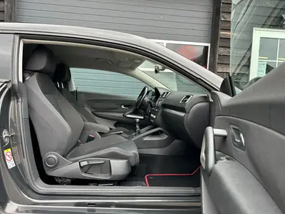 Volkswagen Scirocco - Thumbnail 11