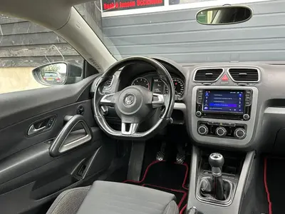 Volkswagen Scirocco - Thumbnail 14